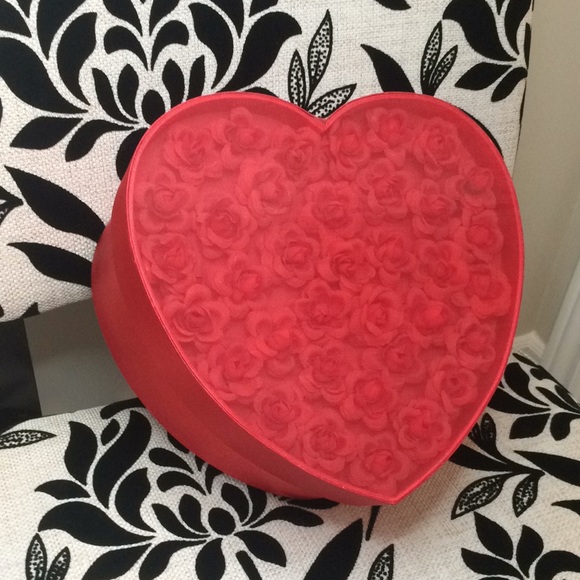 Red heart shaped storage / hat box
